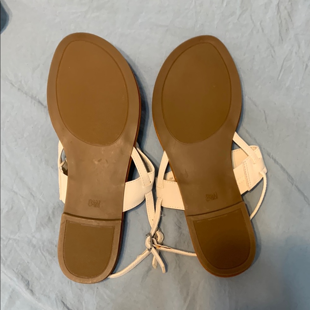G by Guess White and Brown Sandals with Braided Detail - Picture 2 of 9